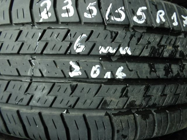 Гуми Всесезонни 235/55R17, снимка 6 - Гуми и джанти - 9725456