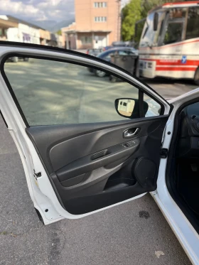 Renault Clio, снимка 10