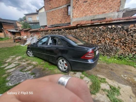 Mercedes-Benz C 220, снимка 4