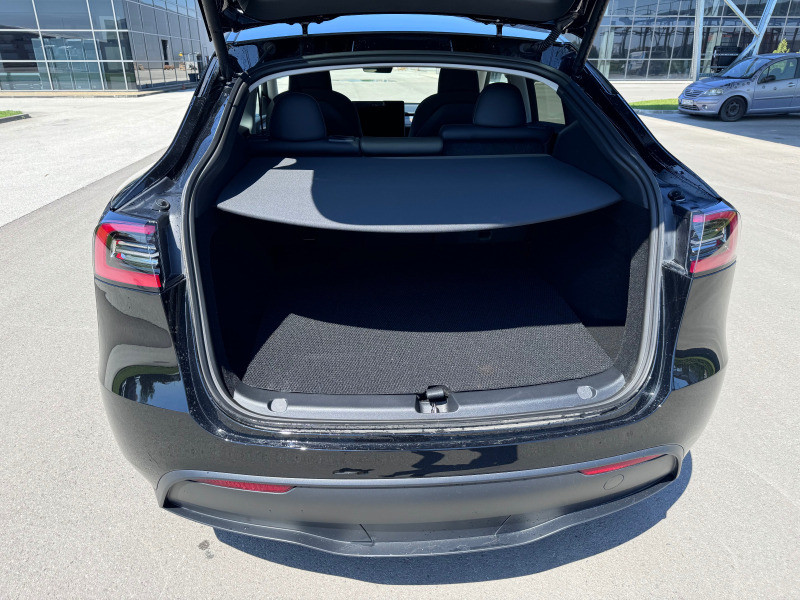 Tesla Model Y Performance, снимка 13 - Автомобили и джипове - 45724105