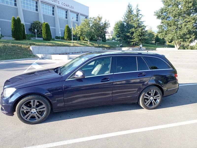 Mercedes-Benz C 220 646 AVANTGARDE РЪЧКА, снимка 1 - Автомобили и джипове - 46510670