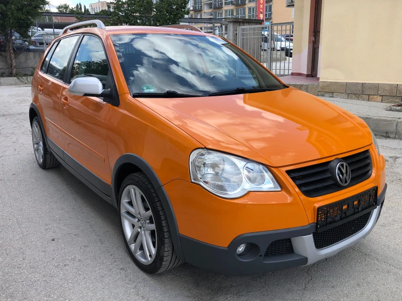 VW Polo CROSS , снимка 2 - Автомобили и джипове - 46673218