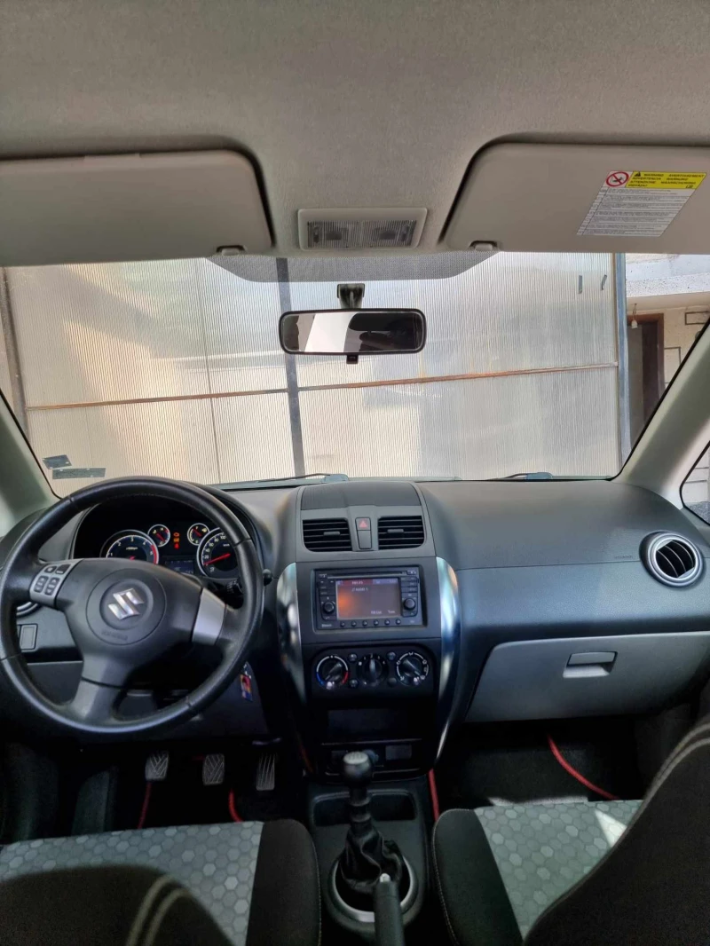 Suzuki SX4, снимка 6 - Автомобили и джипове - 47470706