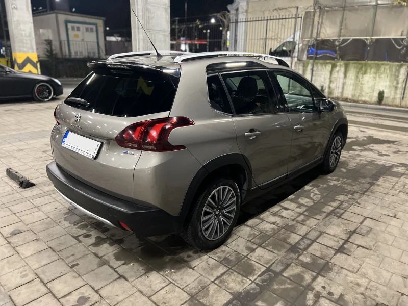 Peugeot 2008 Allure, снимка 5 - Автомобили и джипове - 48749256