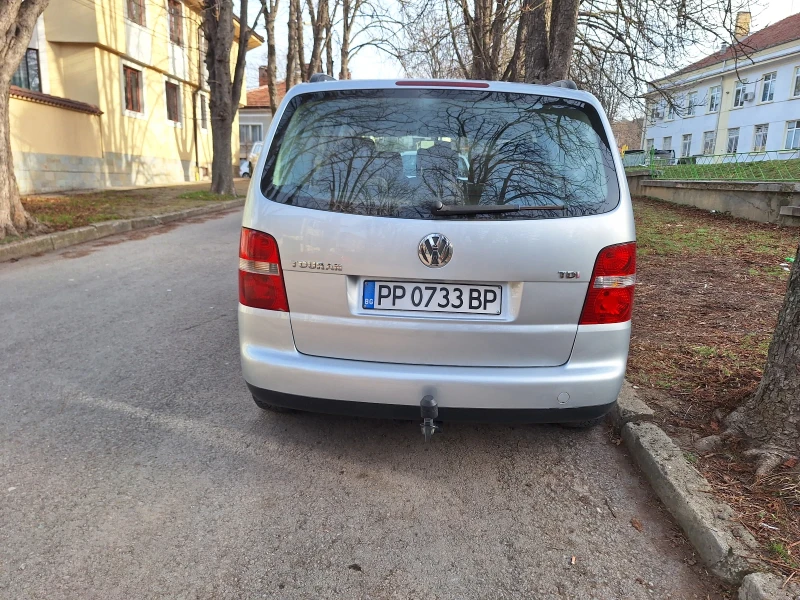 VW Touran, снимка 5 - Автомобили и джипове - 49445068