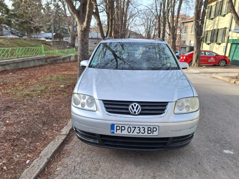 VW Touran, снимка 1 - Автомобили и джипове - 49445068