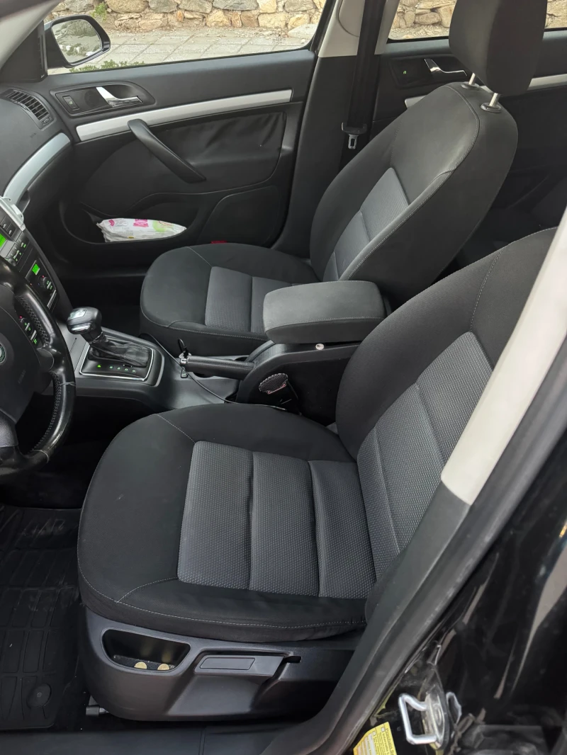 Skoda Octavia, снимка 7 - Автомобили и джипове - 52015252