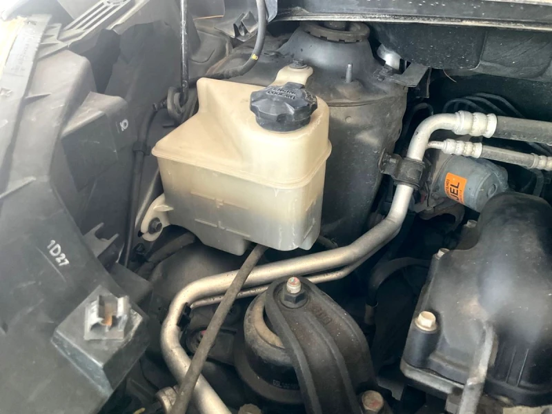 Hyundai Ix20 1.4 -ITALY, снимка 12 - Автомобили и джипове - 51909150