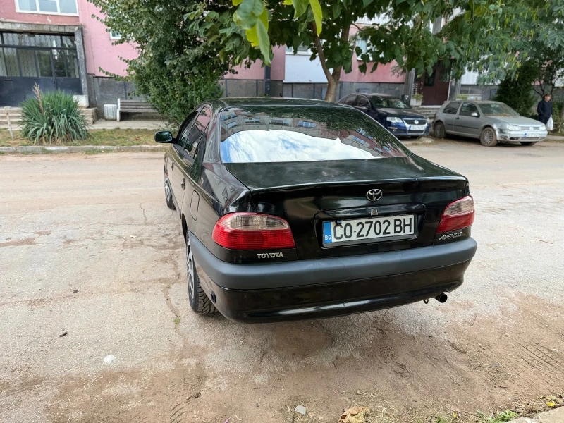 Toyota Avensis, снимка 3 - Автомобили и джипове - 53481374
