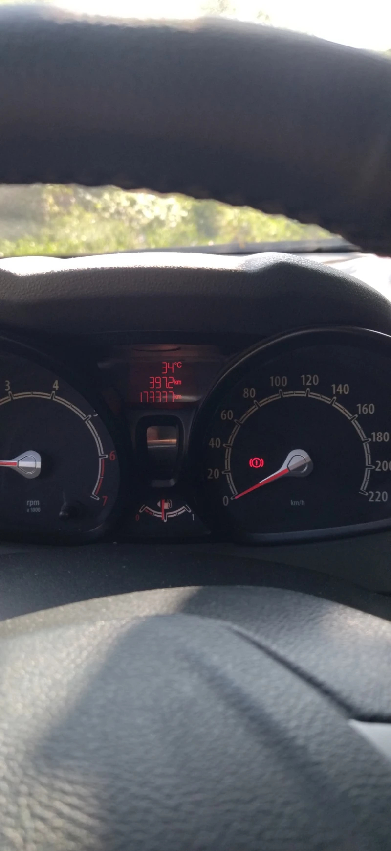 Ford Fiesta Trend, снимка 6 - Автомобили и джипове - 52466394