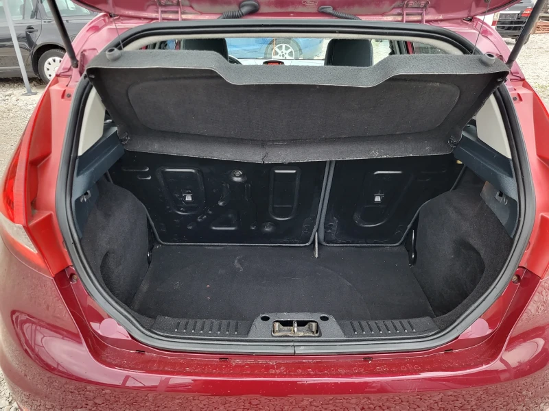 Ford Fiesta 1.6 TDCI, снимка 9 - Автомобили и джипове - 52668036
