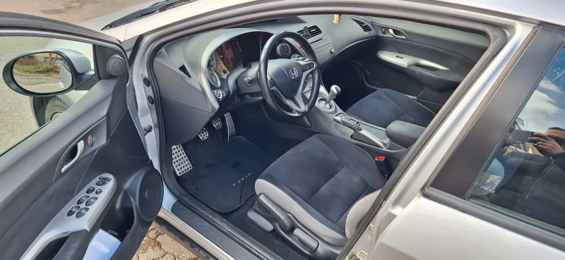 Honda Civic, снимка 5 - Автомобили и джипове - 52966279