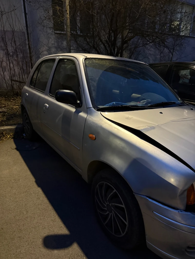 Nissan Micra Nissan Micra K11 1.0 бензин 2001 г. , снимка 3 - Автомобили и джипове - 52975714