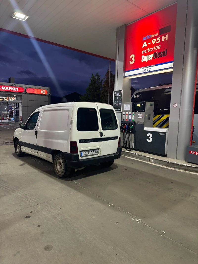 Citroen Berlingo, снимка 2 - Автомобили и джипове - 53103751
