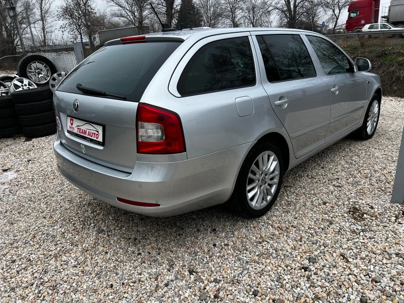 Skoda Octavia 2.0 TDI 4X4 LAURIN&KLEMENT , снимка 6 - Автомобили и джипове - 53199364