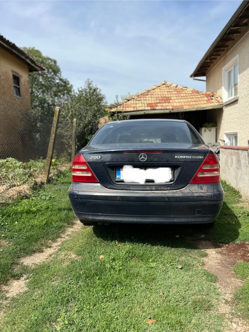 Mercedes-Benz 200, снимка 4 - Автомобили и джипове - 53395803