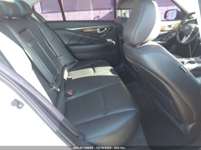 Infiniti Q50, снимка 8 - Автомобили и джипове - 48724448