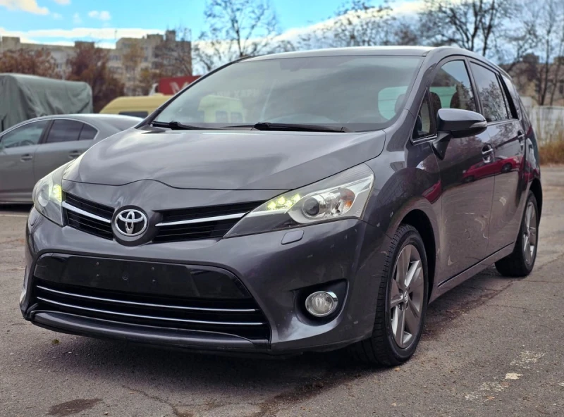 Toyota Verso 1.6 D-4D, 7-местен, панорама - 12999 лв. - 89404613 1