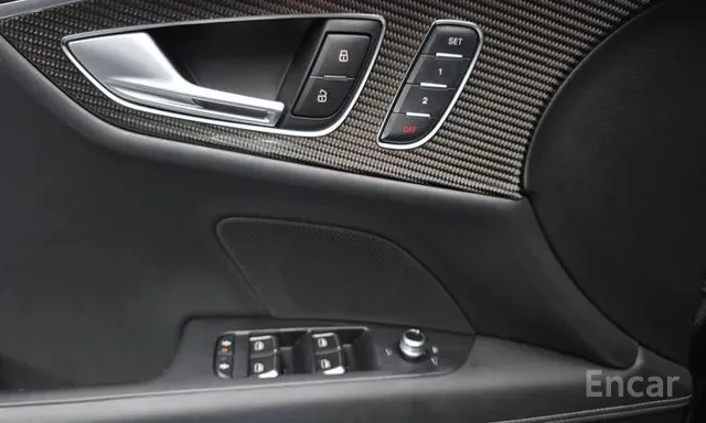 Audi Rs7  4.0 TFSI Quatrro , снимка 15 - Автомобили и джипове - 52967049