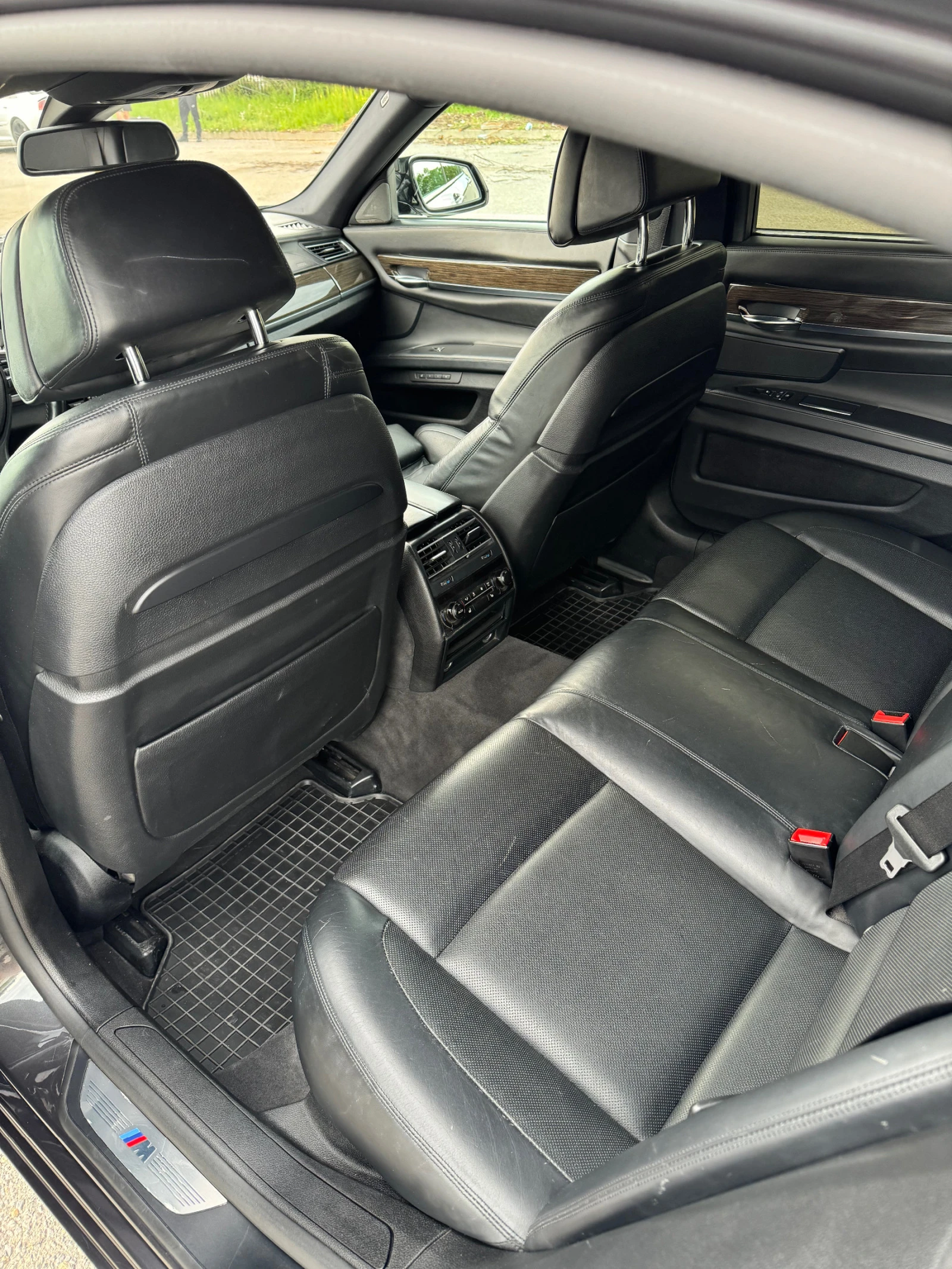 BMW 750 | Mobile.bg   15