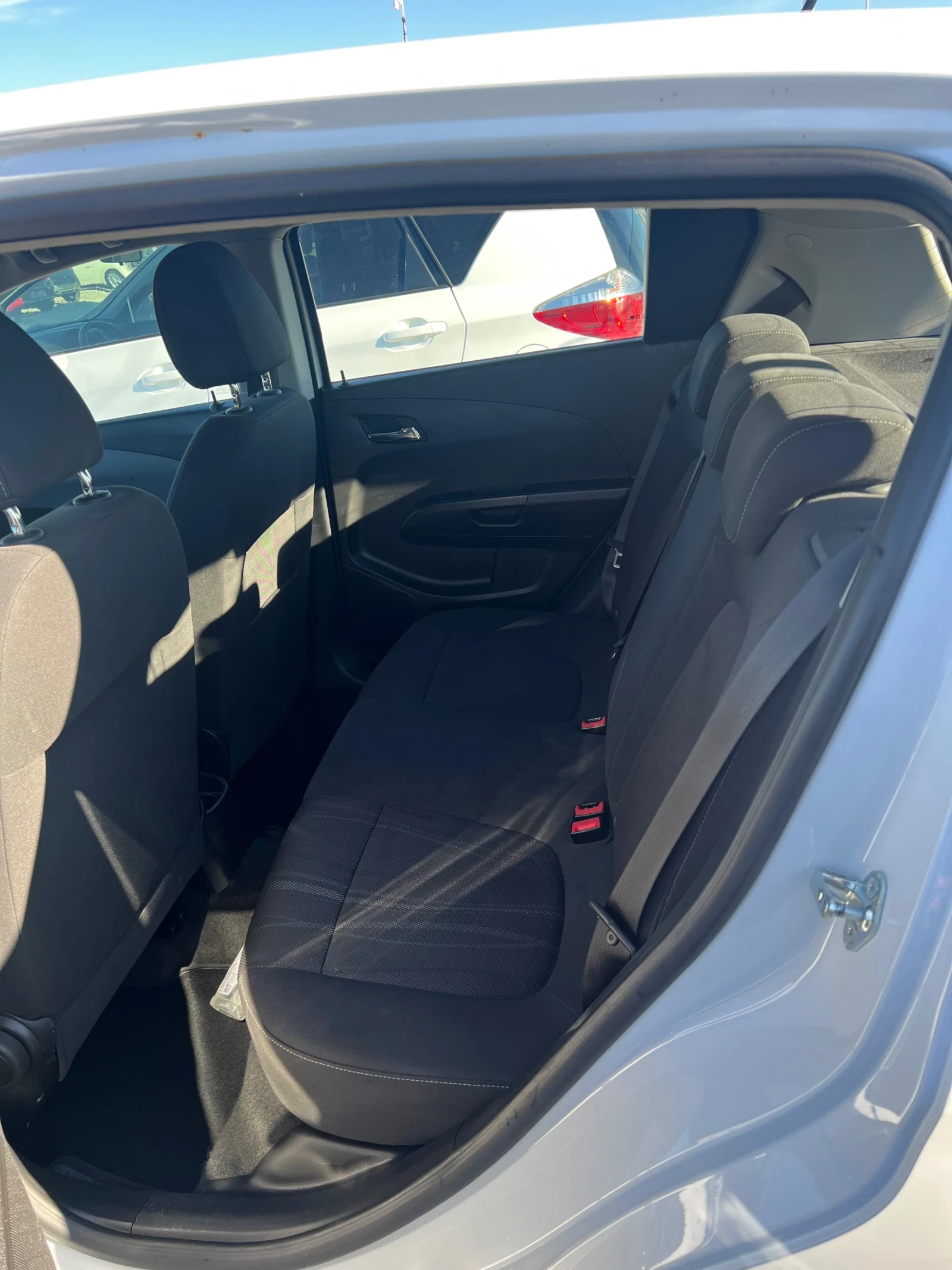 Chevrolet Aveo 1.2   | Mobile.bg   11