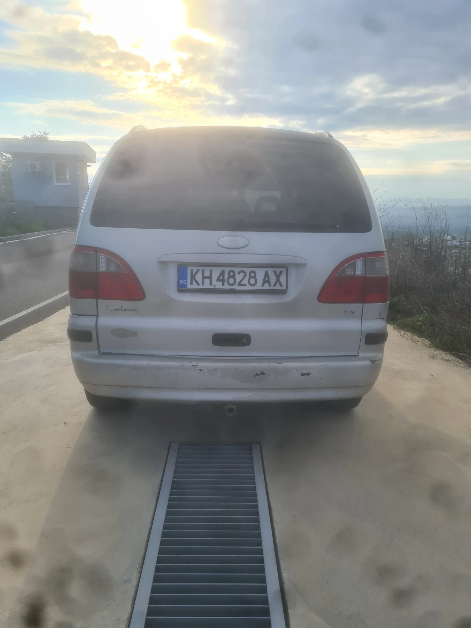 Ford Galaxy Ван - изображение 4