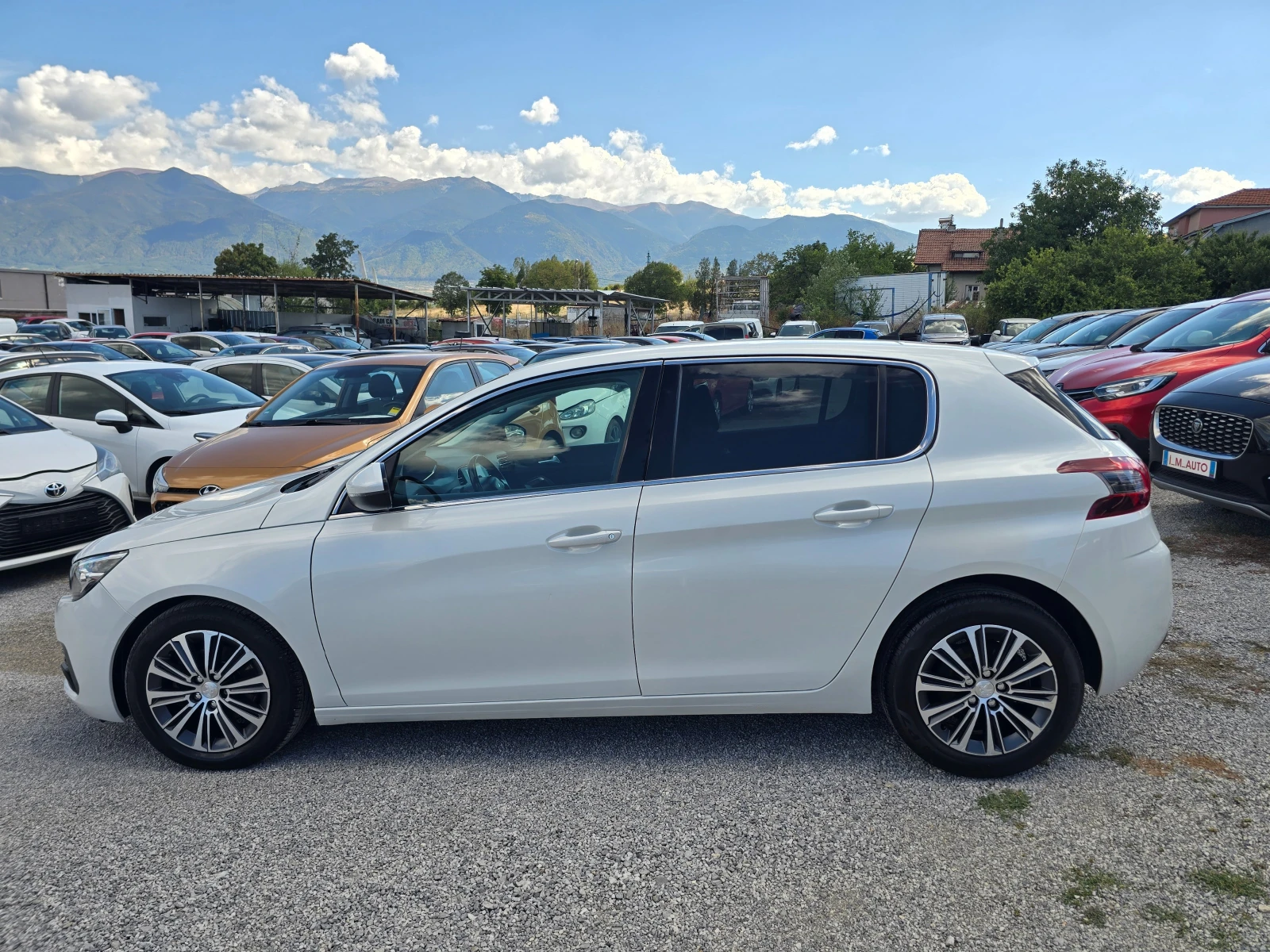 Peugeot 308 1.5HDI-131k.c-FACE-NAVI - изображение 8