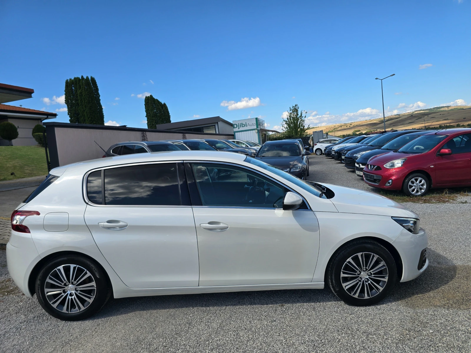 Peugeot 308 1.5HDI-131k.c-FACE-NAVI - изображение 4