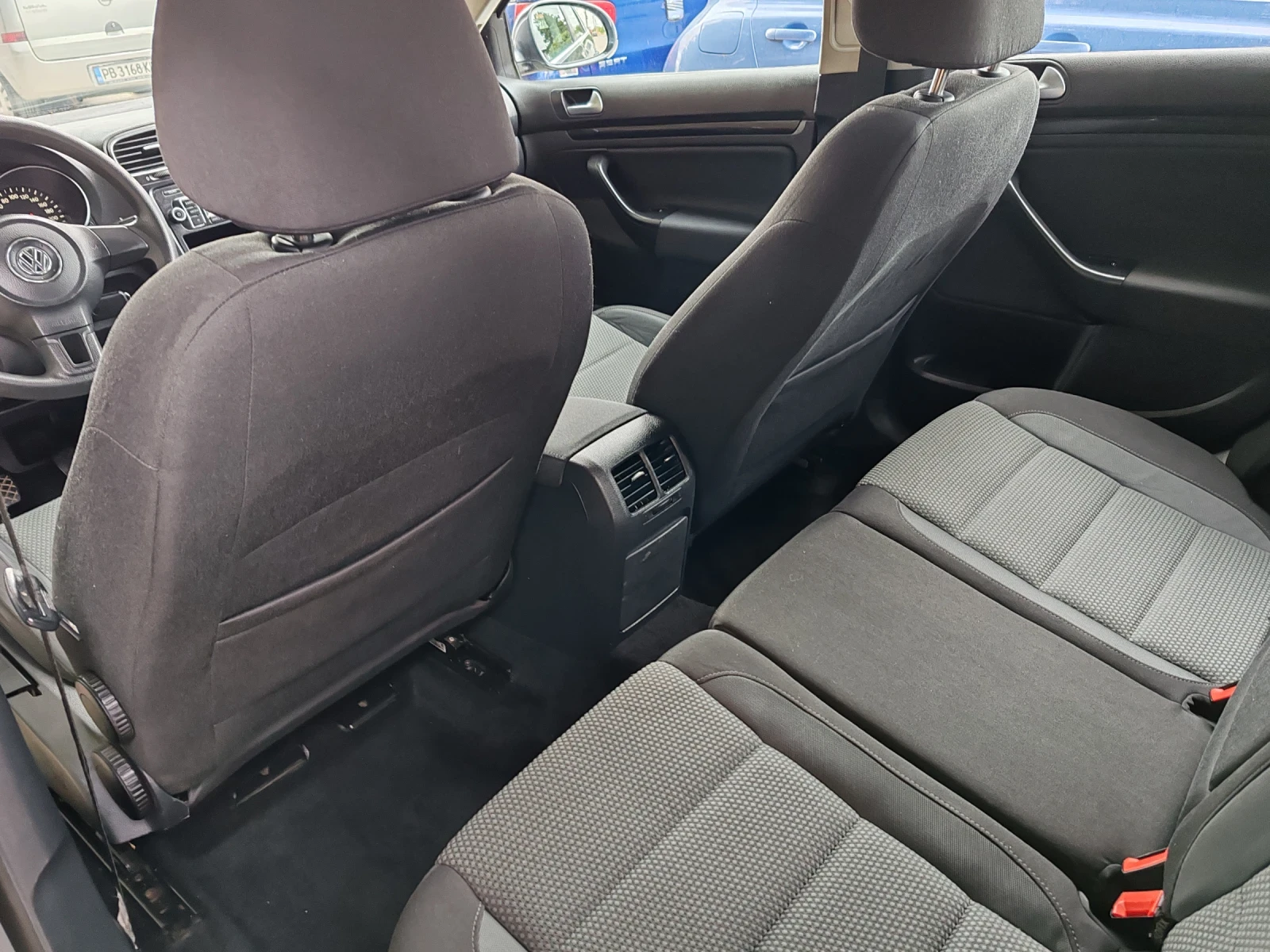 VW Golf 1.6 TDI | Mobile.bg   11