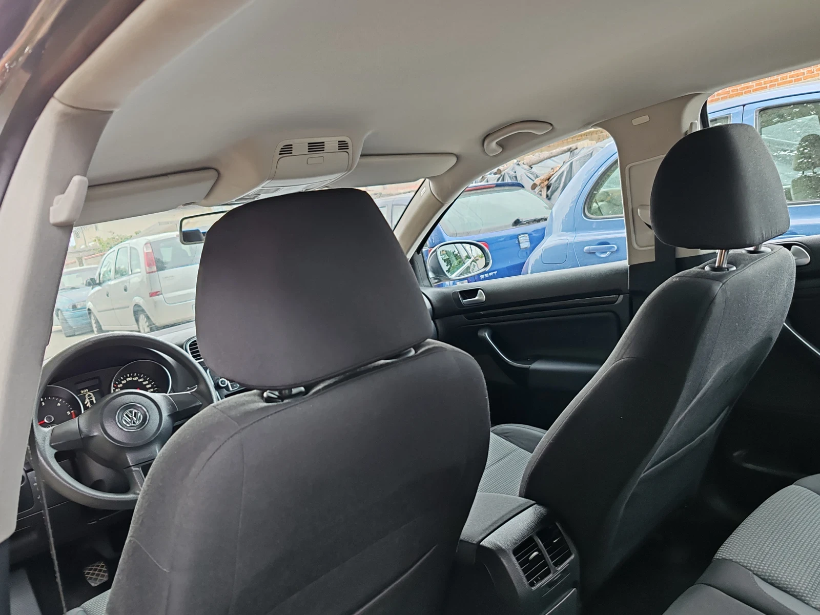 VW Golf 1.6 TDI - изображение 10