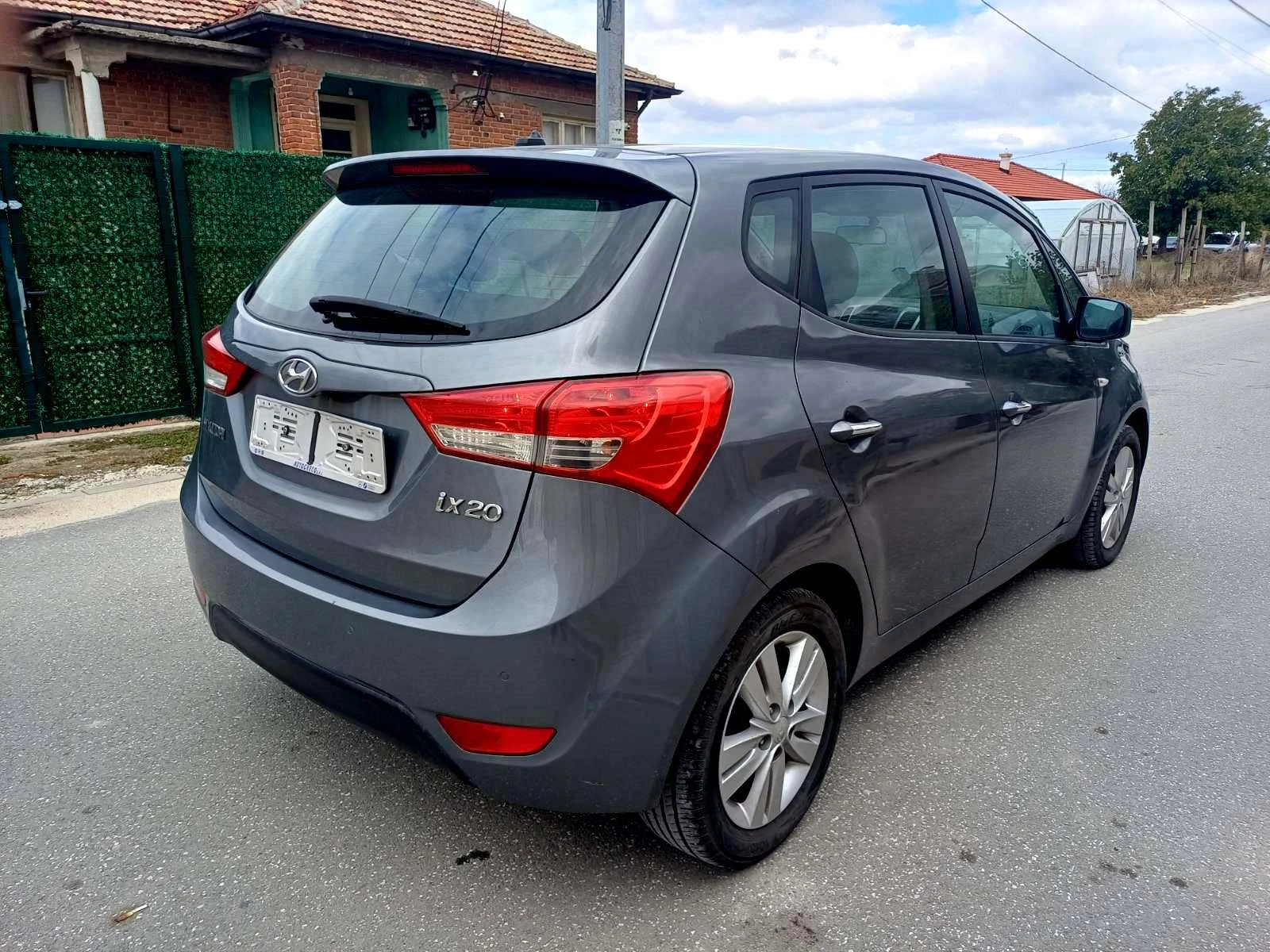 Hyundai Ix20 1.4 -ITALY - изображение 7