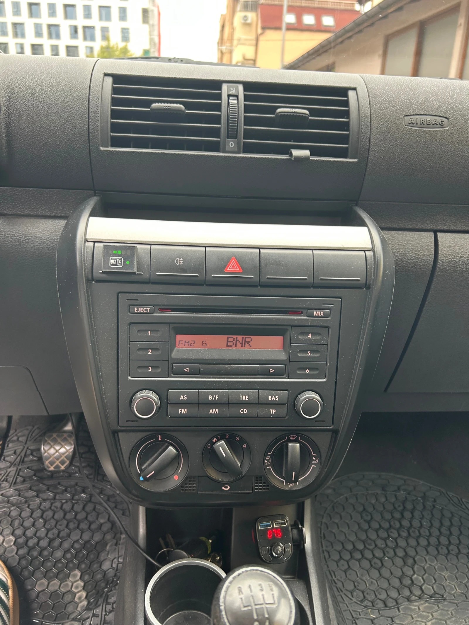VW Fox 1.2 + Газов инжекцион | Mobile.bg — изображение 9