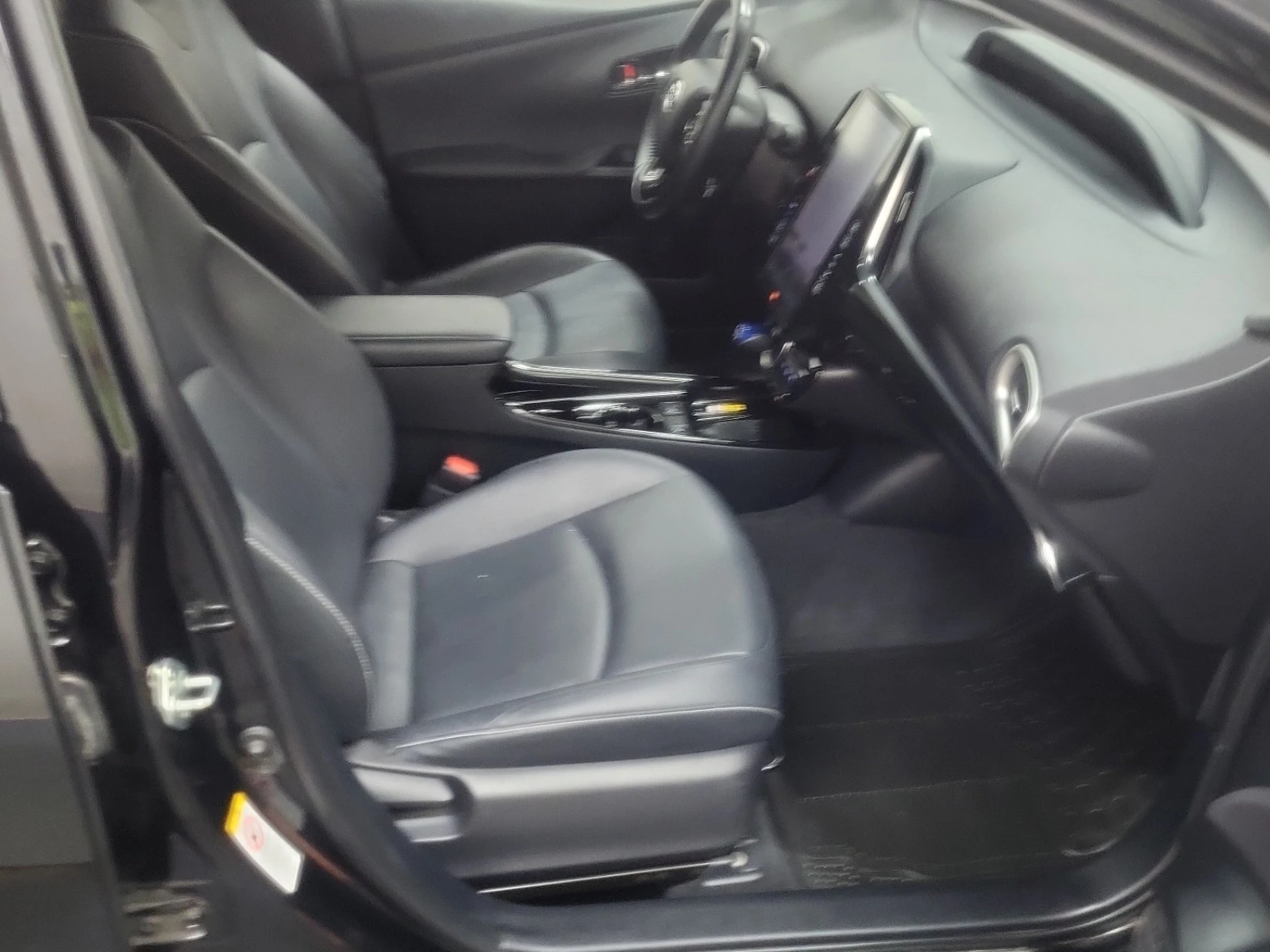 Toyota Prius PRIME * * HYBRID * * CARFAX * * АВТО КРЕДИТ * *  - изображение 8