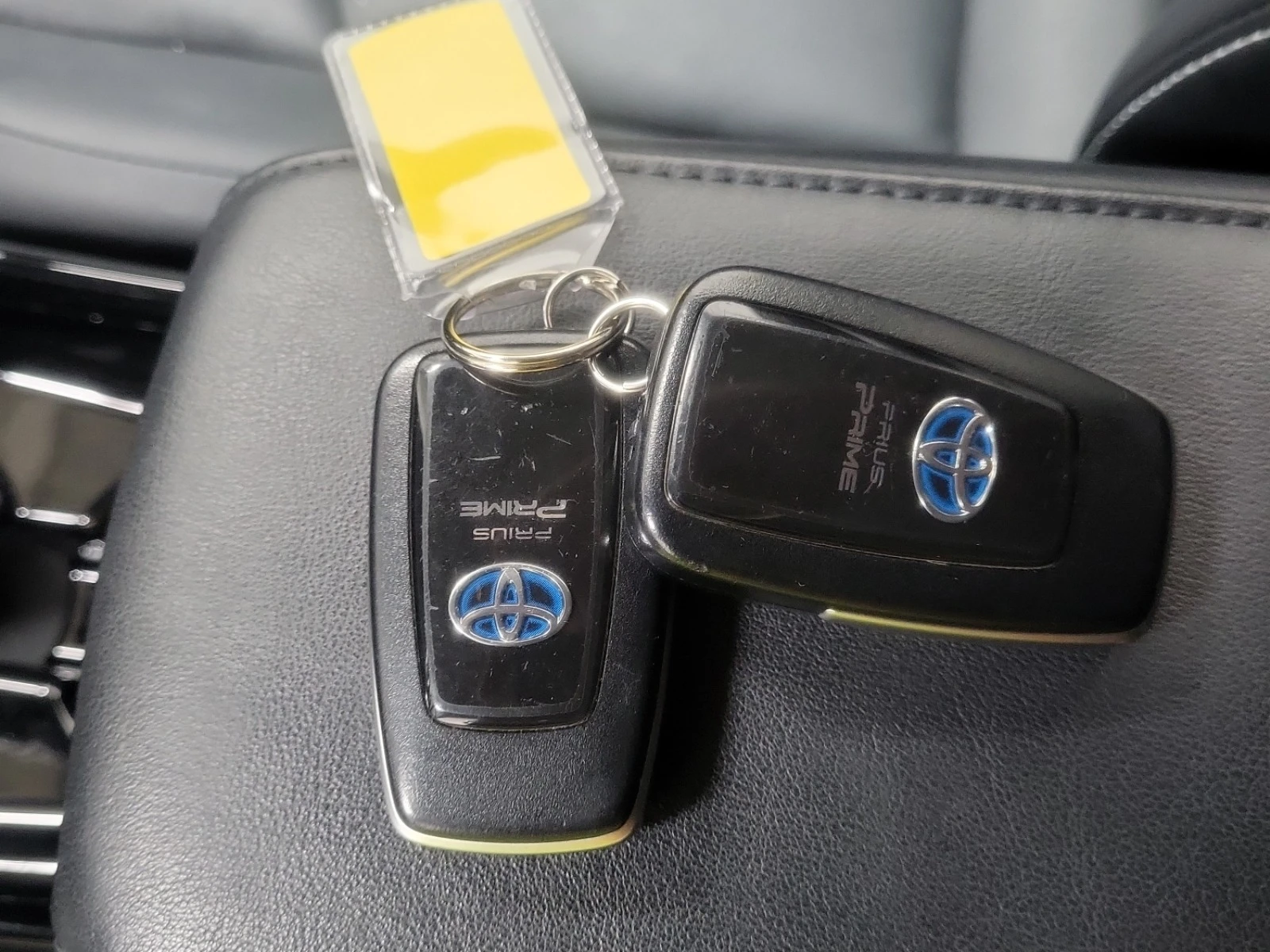 Toyota Prius PRIME * * HYBRID * * CARFAX * * АВТО КРЕДИТ * *  - изображение 9