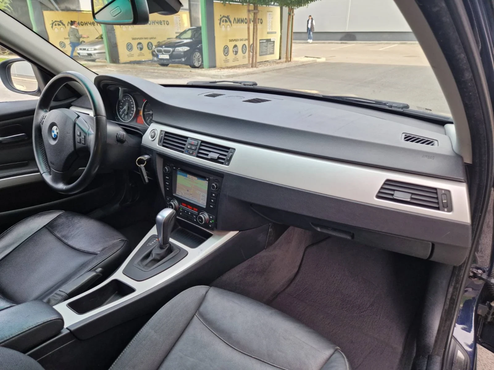 BMW 325 3.0 / 197 к.с. НАВИГАЦИЯ - изображение 9