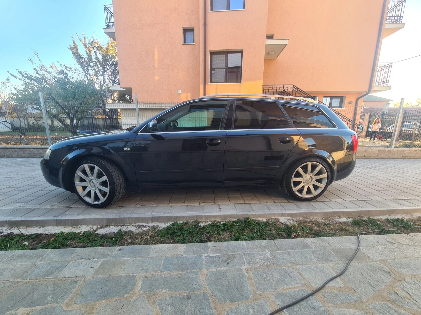 Audi A4 AVANT QUATTRO - изображение 7