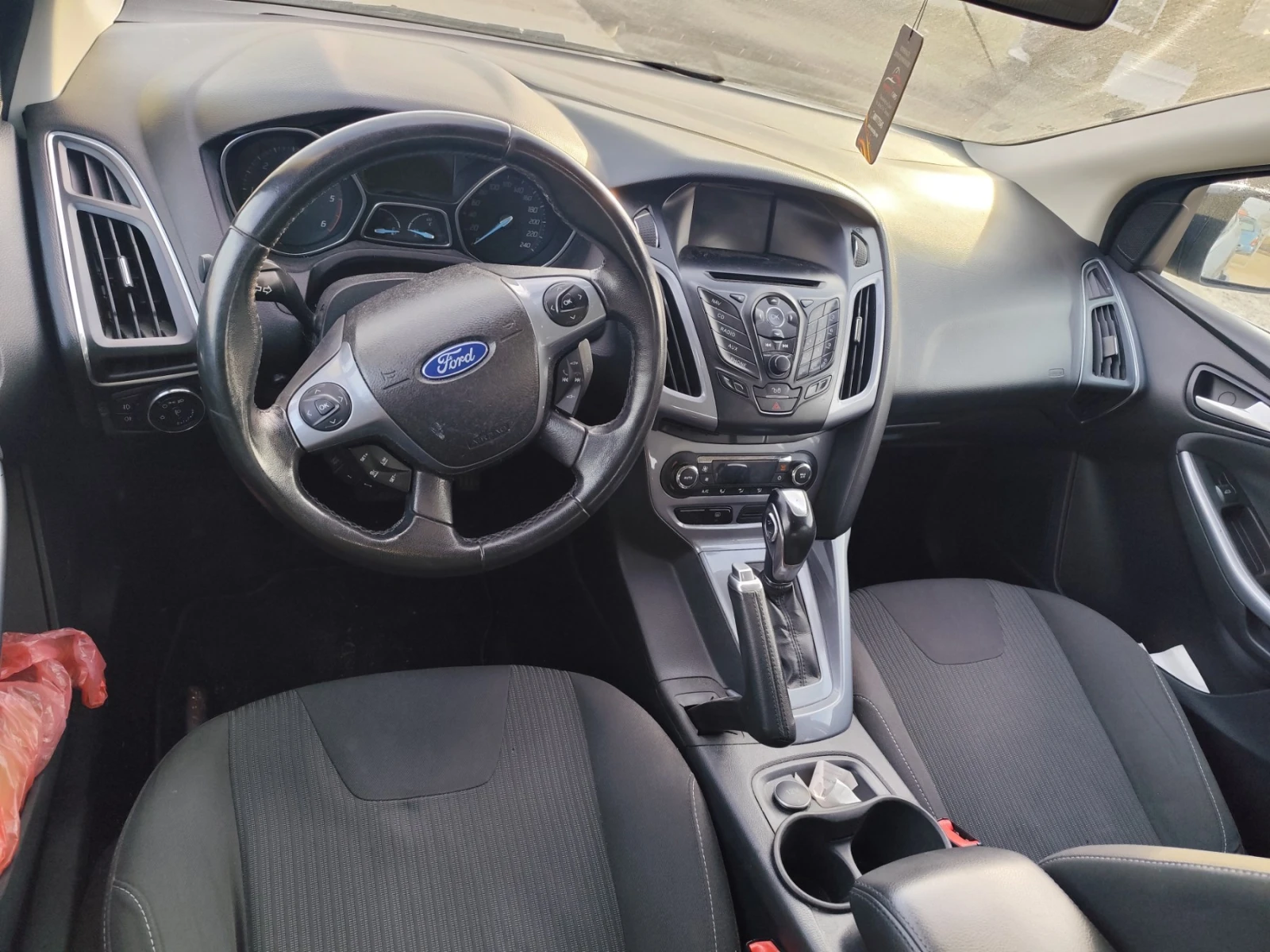 Ford Focus 2.0TDCI - изображение 6
