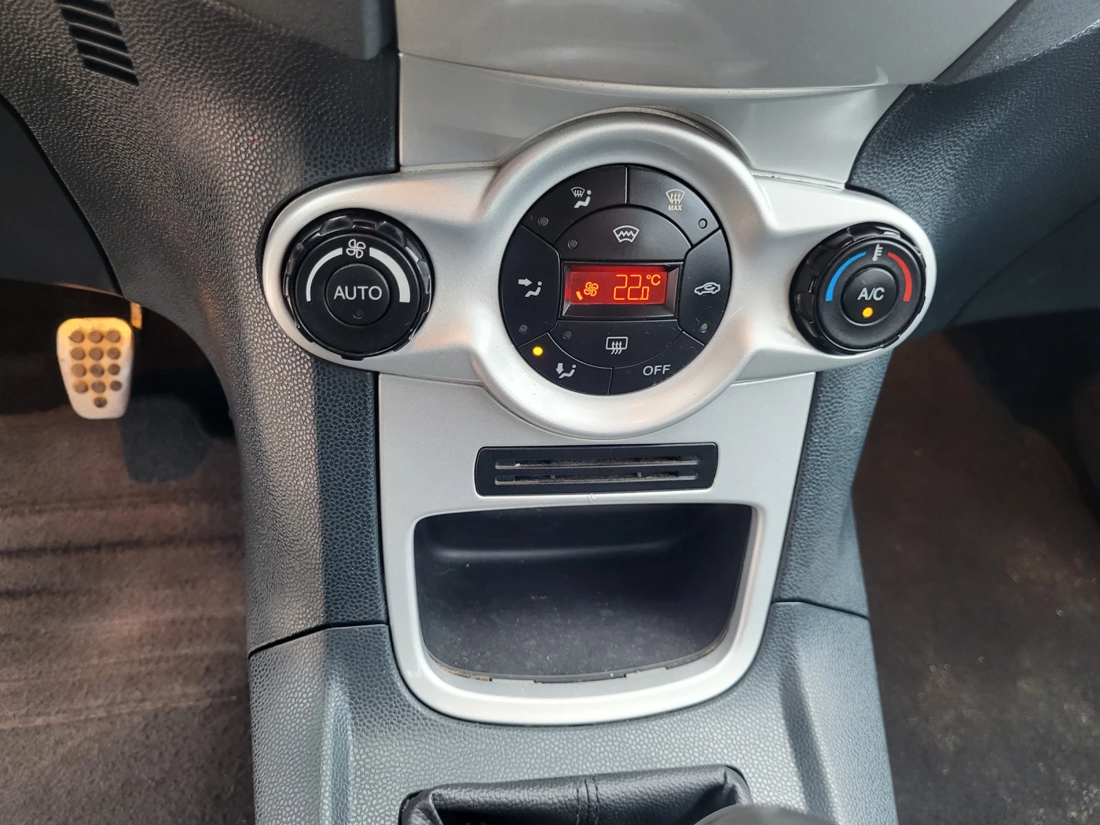 Ford Fiesta 1.6 TDCI | Mobile.bg   13