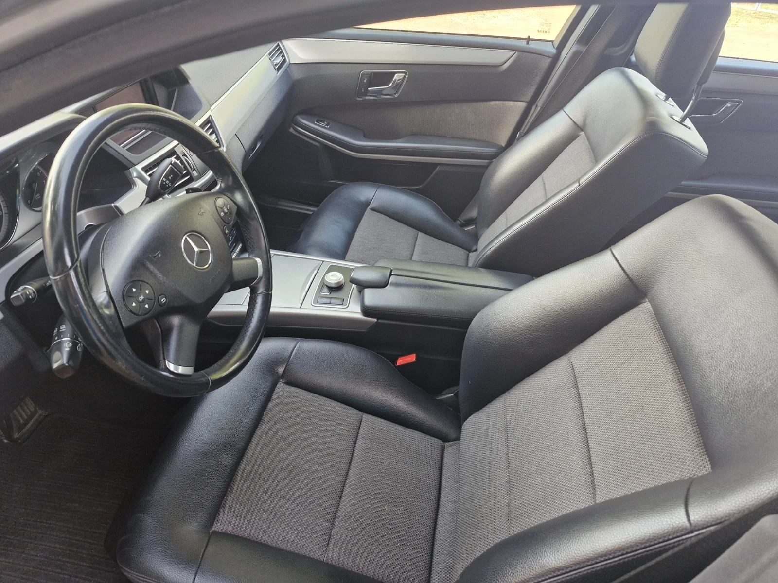 Mercedes-Benz E 350 Avantgarde , снимка 14 - Автомобили и джипове - 53998446