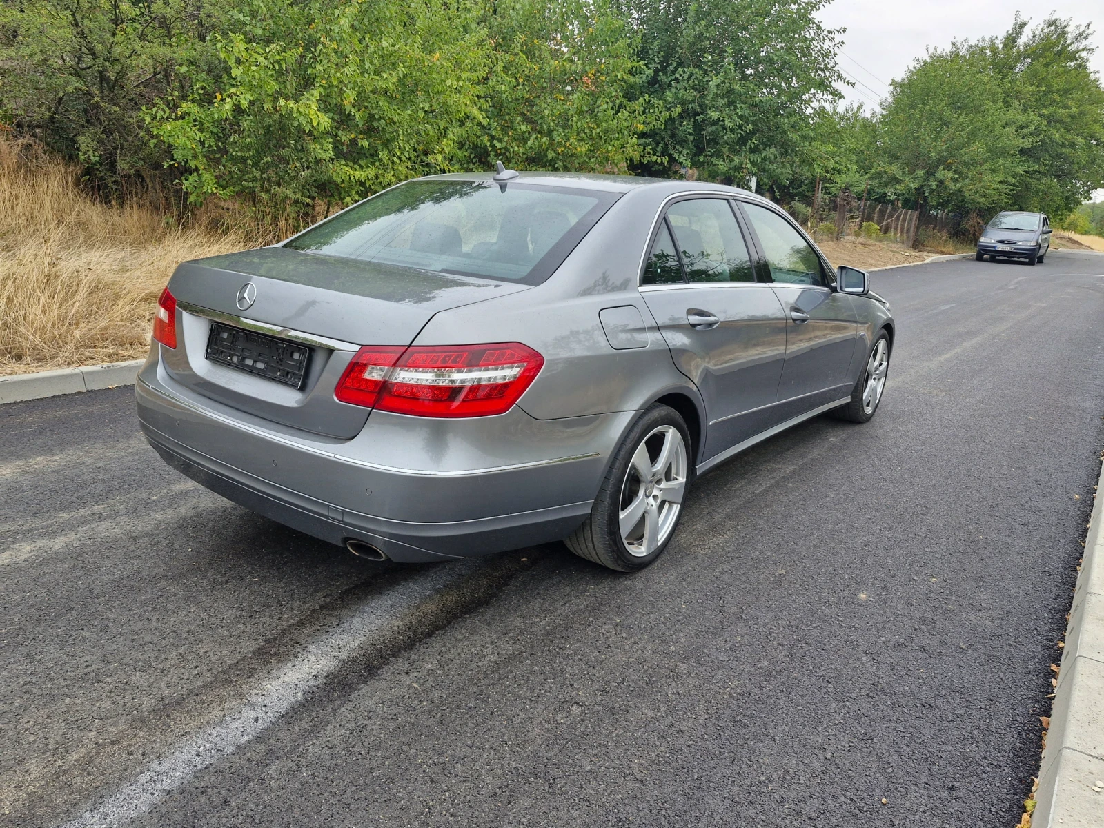 Mercedes-Benz E 350 CGI | Mobile.bg � ����������� 8