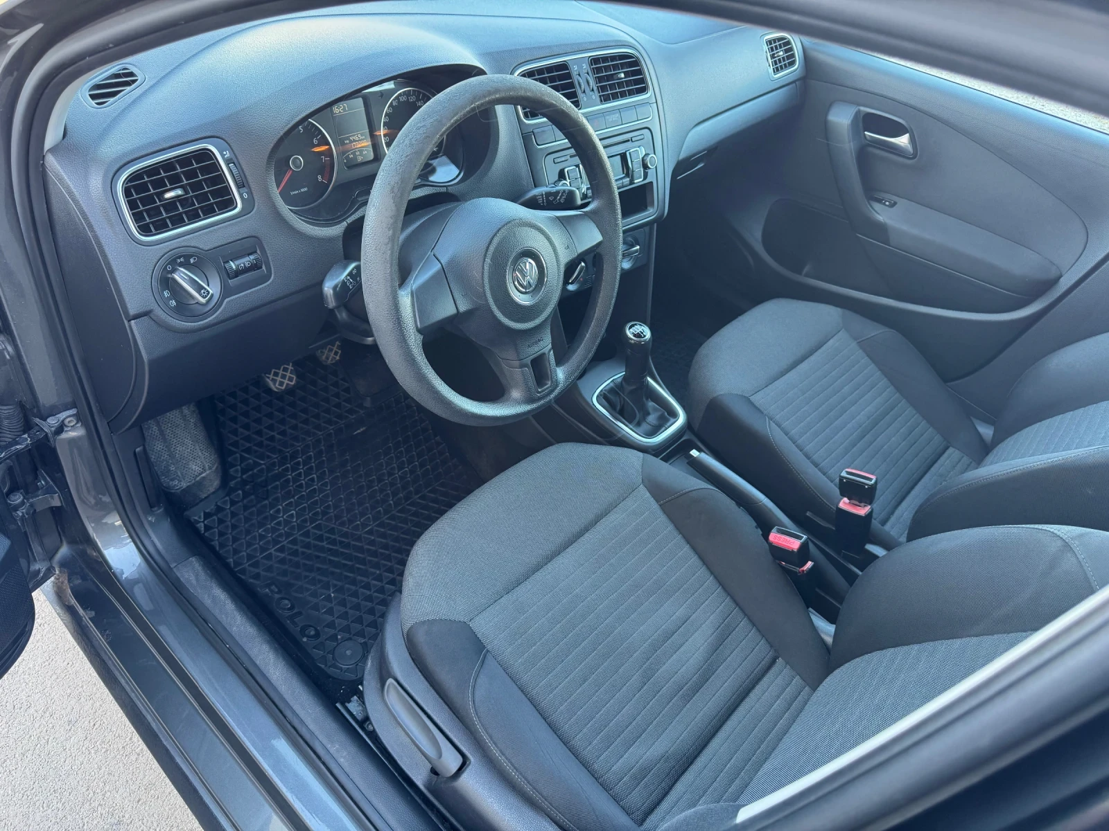 VW Polo 1.2 - изображение 9