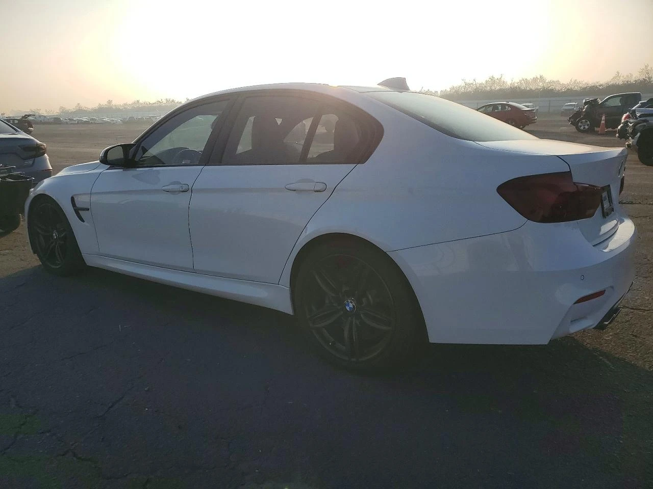 BMW M3 COMPETITION* RED INTERIOR* HARMAN KARDON* , снимка 2 - Автомобили и джипове - 53738945