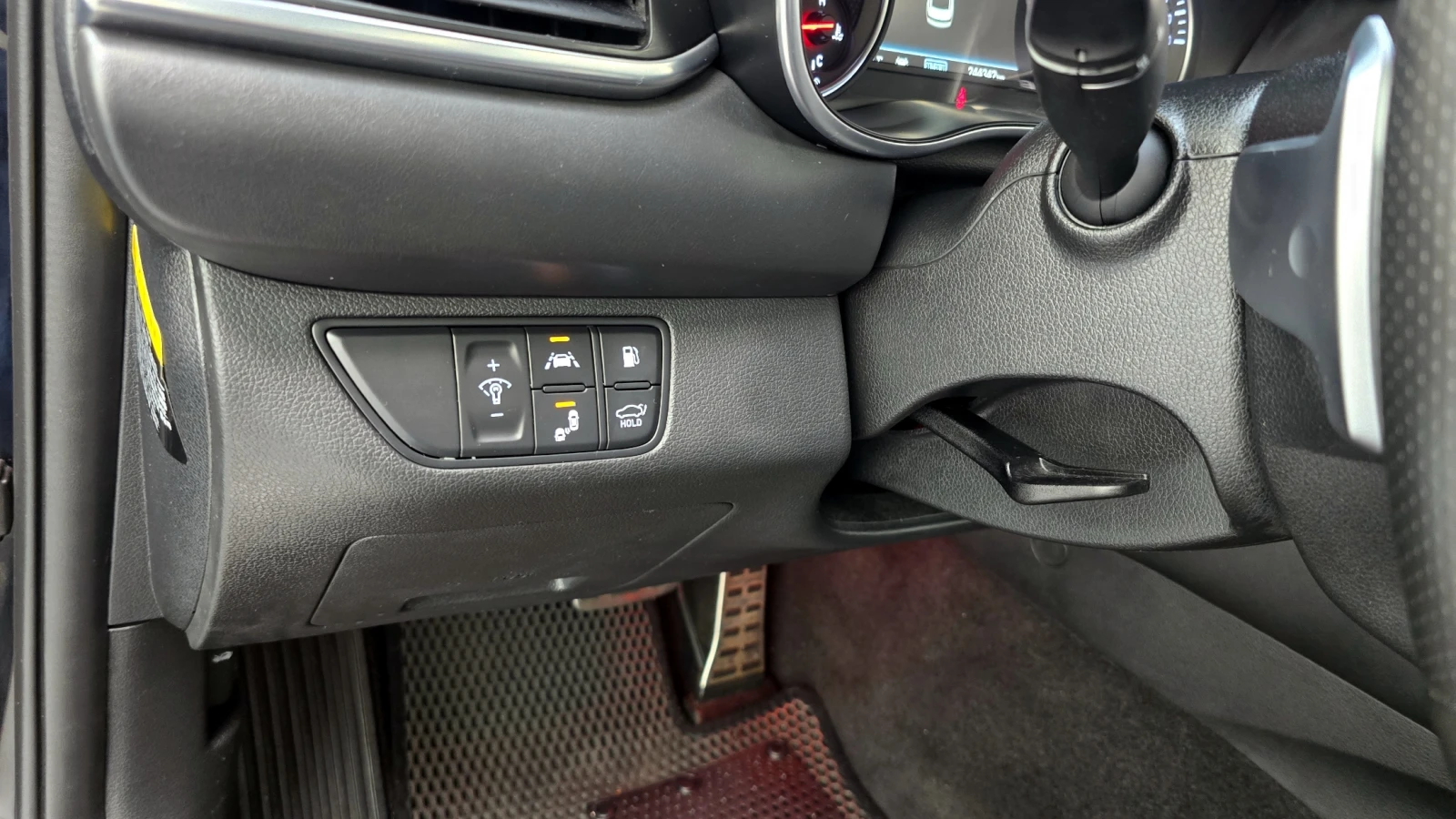 Genesis G70 2.2 CRDI, снимка 5 - Автомобили и джипове - 54093450