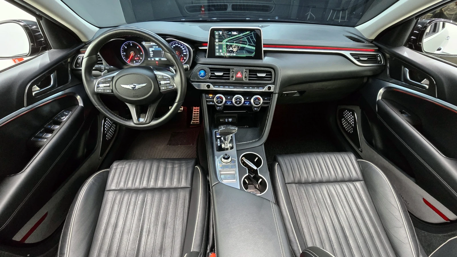 Genesis G70 2.2 CRDI, снимка 3 - Автомобили и джипове - 54093450