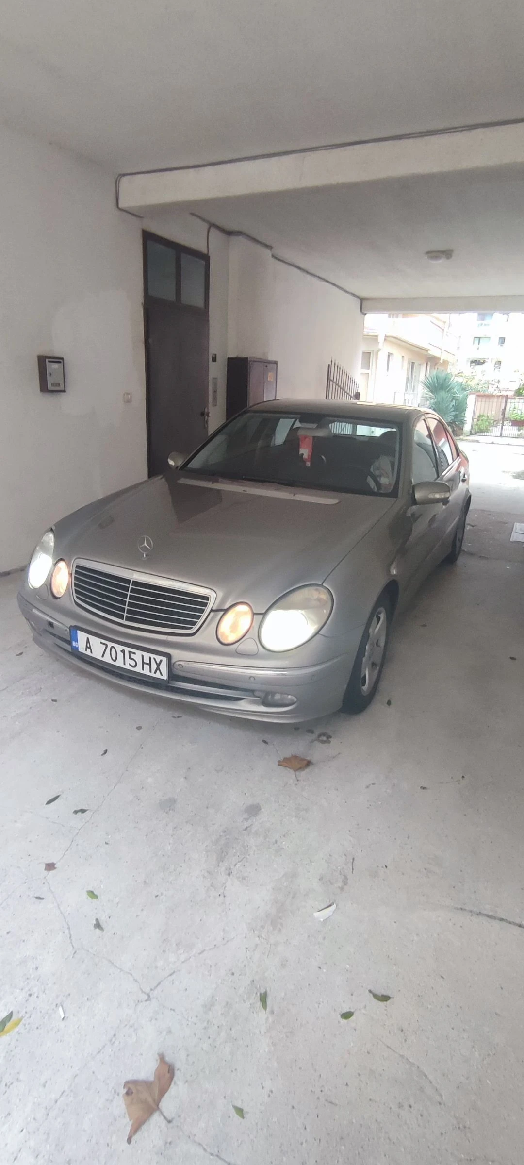 Mercedes-Benz E 270
