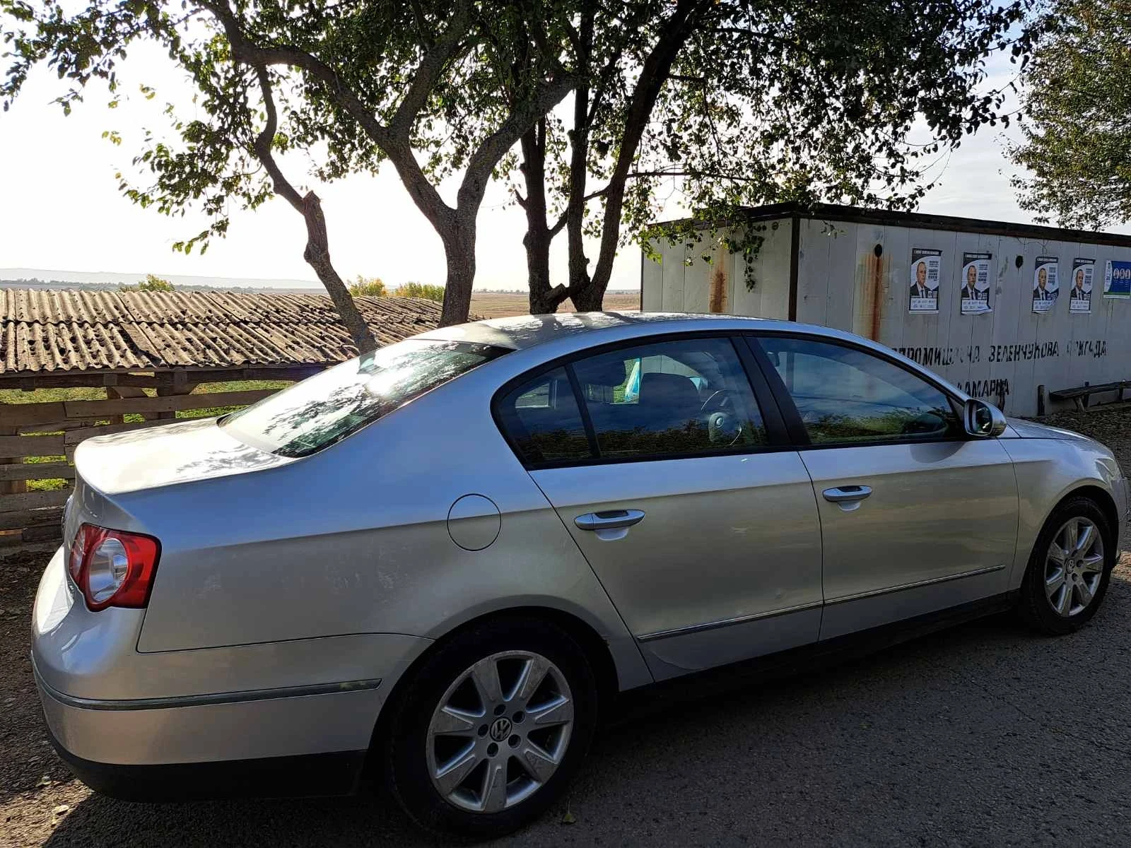 VW Passat 2.0 TDI, снимка 4 - Автомобили и джипове - 54209558