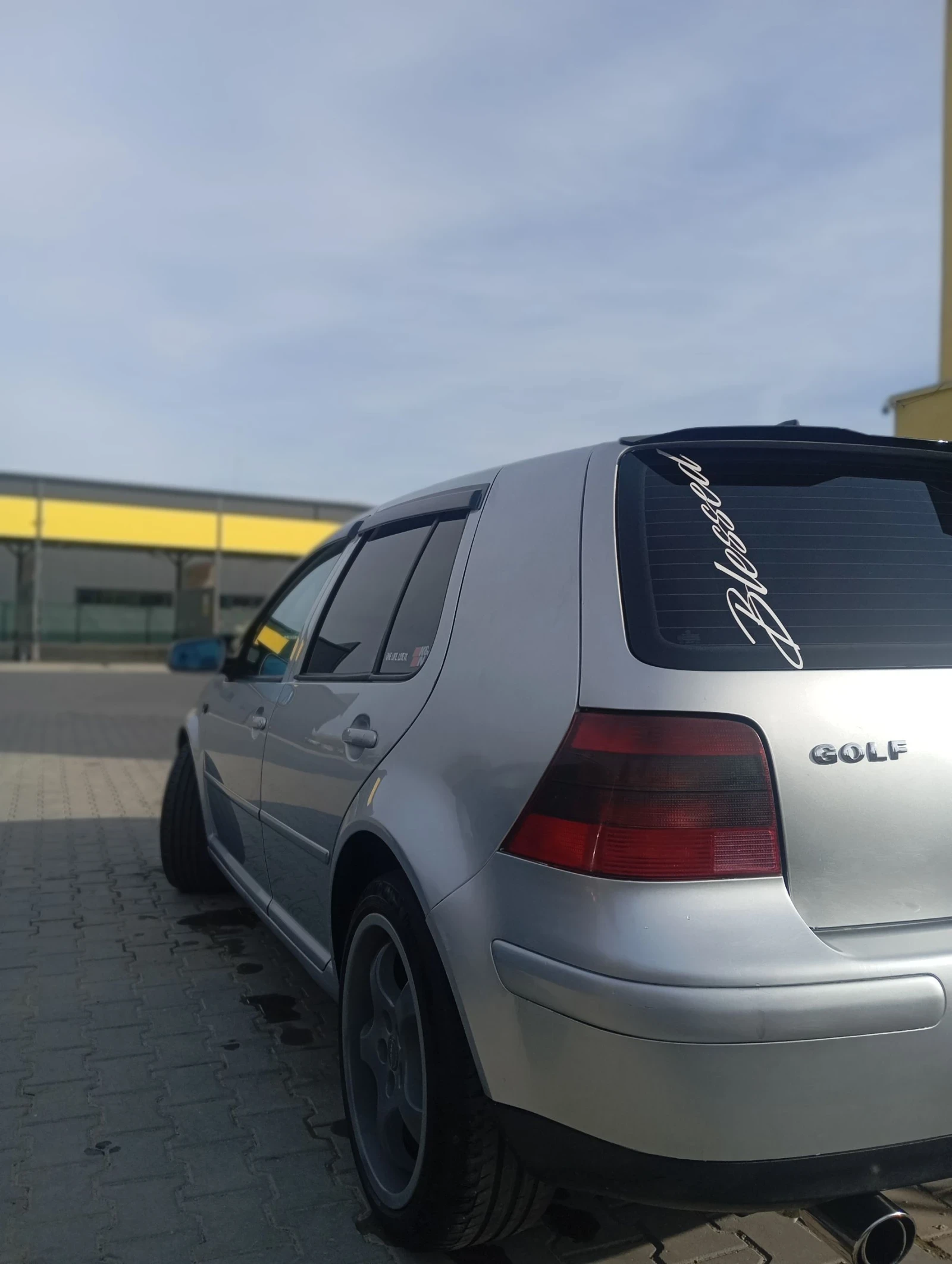 VW Golf, снимка 3 - Автомобили и джипове - 54810520