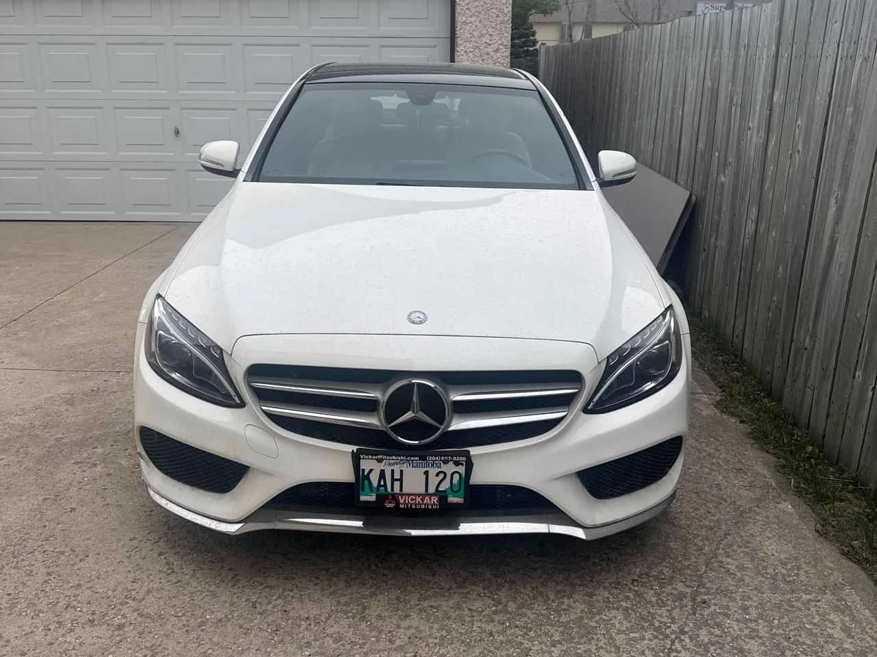 Mercedes-Benz C 300 4MATIC * AMG PACK* ПАНОРАМА* ПРЕДСТАВИТЕЛСТВО* , снимка 2 - Автомобили и джипове - 54813417