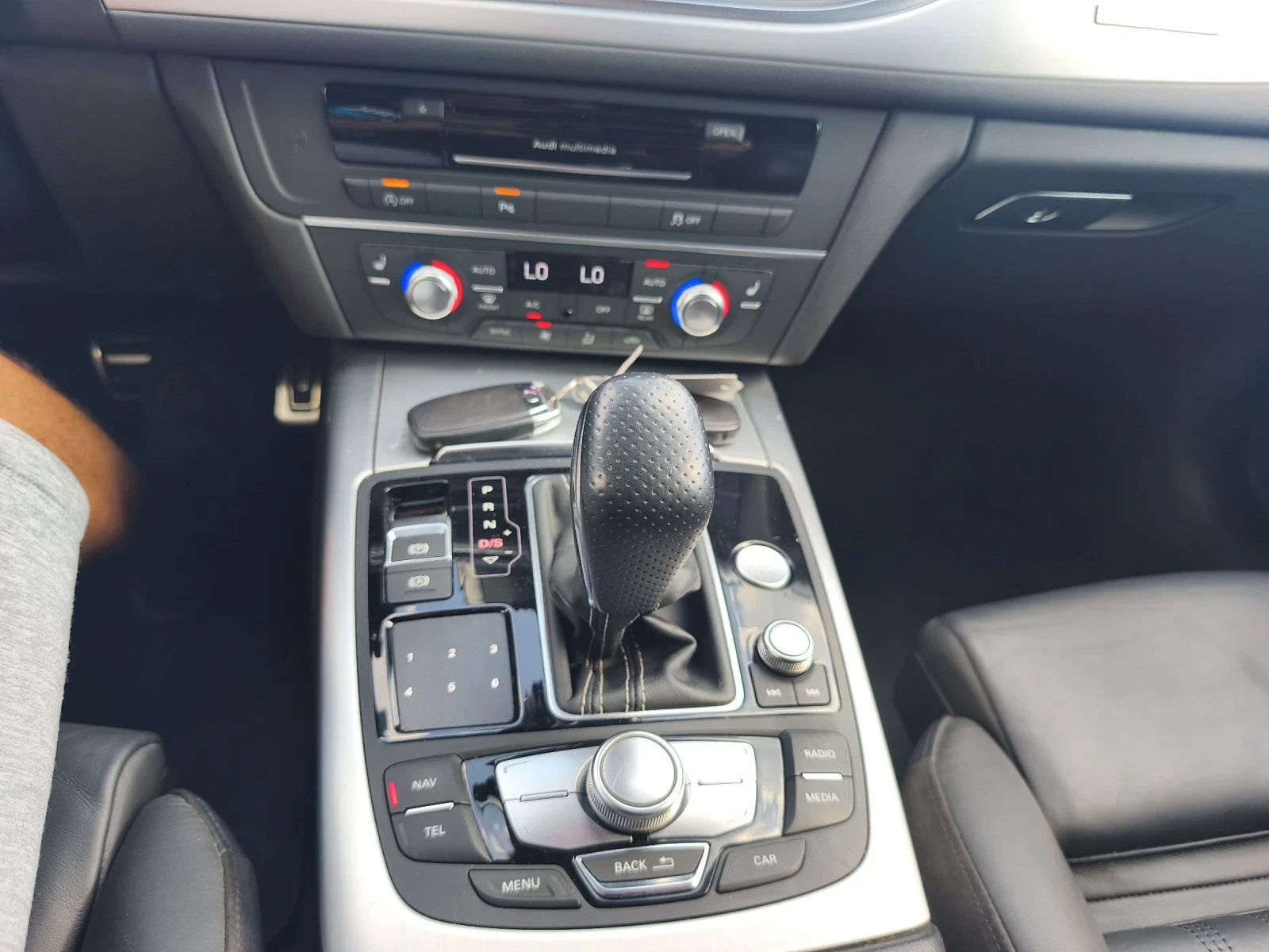 Audi A6 S-line quattro , снимка 16 - Автомобили и джипове - 55104645