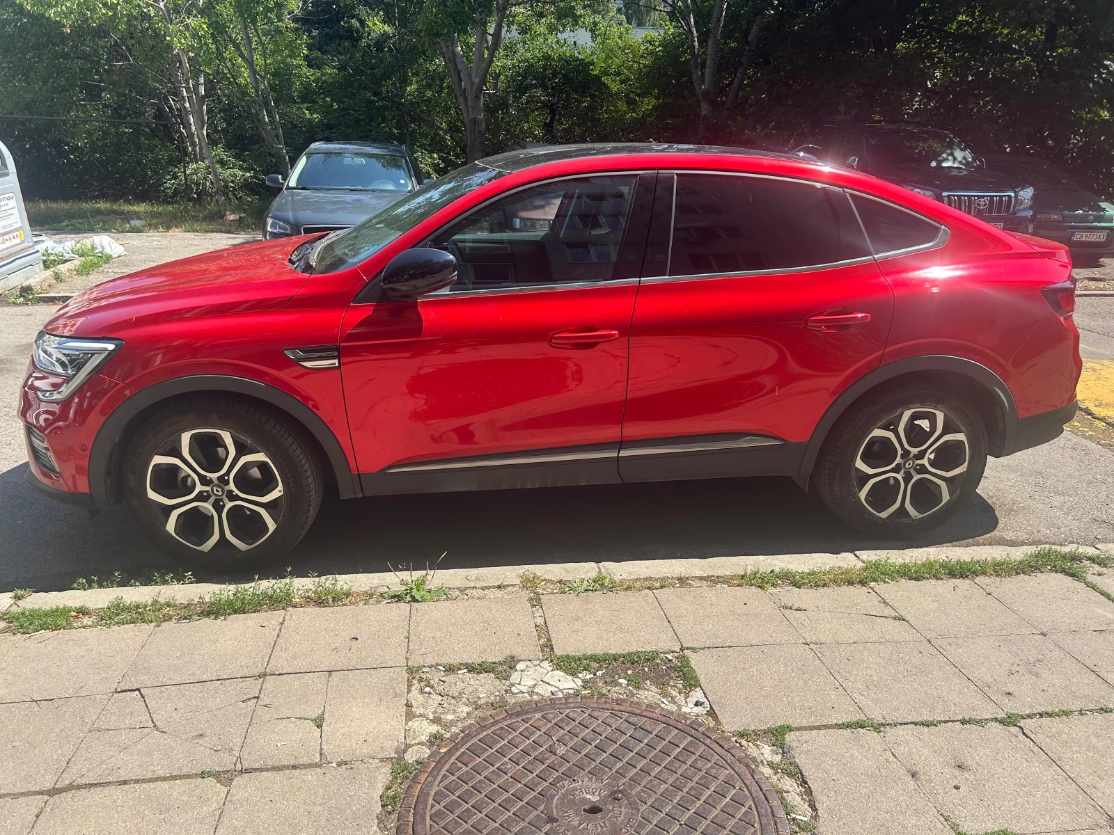 Renault Arkana E-Tech full hybrid 145, снимка 2 - Автомобили и джипове - 55375954